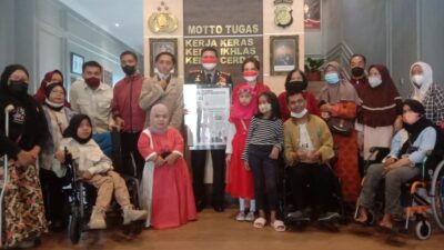 Kado Spesial untuk Kapolresta Malang Kota di HUT RI ke -77 Dinobatkan Sebagai Bapak Disabilitas
