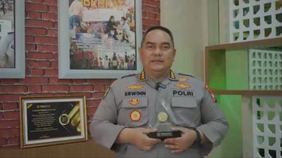 Biddokkes Polda Jatim Menerima Penghargaan Dari BPJS Kesehatan