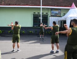 Jaga Kesehatan, Prajurit Kodim 0822 Bondowoso Olahraga Bersama