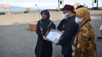 Dandim 0825 Hadiri Festival Gandrung Sewu di Pantai Boom Banyuwangi