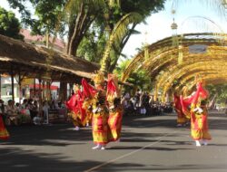Dandim 0825 Beserta Ibu Hadiri Festival (BEC) Banyuwangi Ethno Carnival