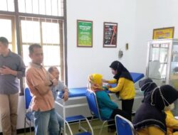 KPH Bondowoso Gelar Cek Kesehatan 126 Orang karyawan dan karyawati