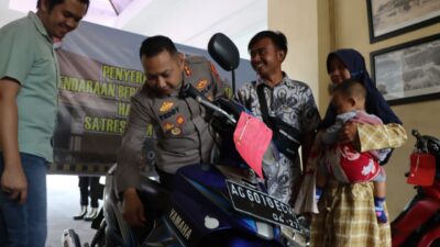Kapolres Kediri Kota Serahkan Kendaraan Bermotor Kepada Para Korban Curanmor