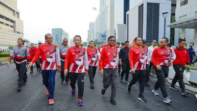Fun Walk dengan Lintas Elemen, Kapolri Gaungkan Jaga Persatuan-Kesatuan Bangsa