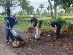 Al Fatih Indonesia Membuat Warga dan Pengguna Jalan Terharu, Ternyata Ini yang Dilakukan