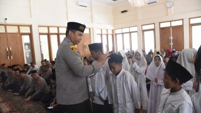 Peringati Maulid Nabi, Polres Bondowoso Barbagi Dengan Anak Yatim Piatu