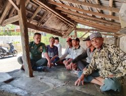 Komsos, Wujud Kedekatan Babinsa Posramil Pakem Dengan Warga Binaan