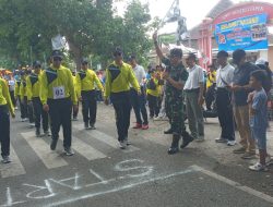 Danramil 0822/11 Tapen dan Anggota Laksanakan Pam Siaga Lomba Gerak Jalan, HUT PGRI