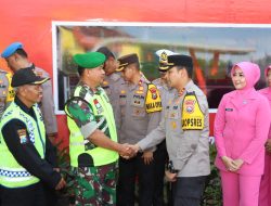 Motivasi Personel, Kapolres dan Ketua Bhayangkari Tulungagung Kunjungi Pos Pam dan Pos Yan Ops Lilin Semeru 2023
