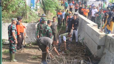 Prajurit Yonif 514/SY, gelar karya bakti antisipasi Bencana Hidrometereologi