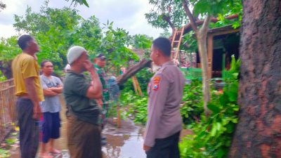 Polsek Prajekan gerak cepat cek rumah warga korban puting beliung