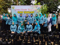 Babinsa 0822/11 Tapen Dampingi Gerakan Tanam Cabai Serentak di Pekarangan