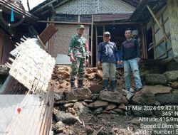 Tanggap Bencana Longsor, Pemdes Gayam Botolinggo Berikan Bantuan Pada Warganya