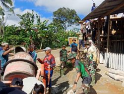 Hari Ke 7, Satgas TMMD Kodim 0422/LB Cor Atap MCK Mushollah Al-Hidayah