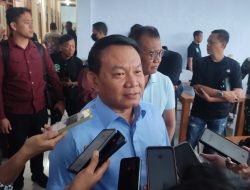 Jenderal TNI (purn) Dudung Apresiasi Peternakan Sapi Perah di Bondowoso