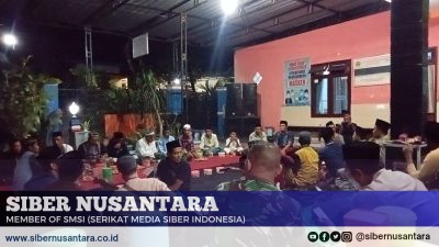 Bersama Masyarakat, Babinsa Koramil Tapen Ikuti Pengajian Jum’at