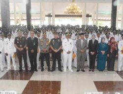 Dandim 0822 Bondowoso Hadiri Pengesahan Masa Jabatan Kades di Pendopo Bupati