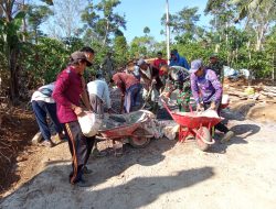 Kekompakan terlihat antara Kodim 0422/LB dan Masyarakat Bangun Gorong-gorong di TMMD Ke-120