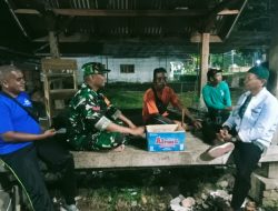 Babinsa Koramil 0822/08 Komsos dengan Warga Binaannya