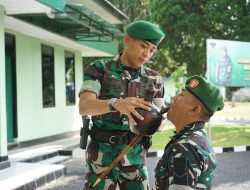 Letkol Inf Rinto Wijaya bersama Perwira Sambut Anggota Baru Kodim 0422/LB