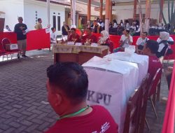 Jelang Pilkada Serentak 2024, PPK Tapen Gelar Simulasi di TPS 03 Desa Gunung Anyar