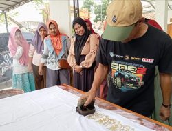 Kades Jurang Sapi Membatik, TP PKK Hadirkan Pembatik Lokal Bondowoso