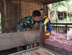 Wujud Empati, Satgas TMMD 123 Kunjungi Warga Gunosari Penderita Lumpuh