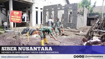 Pratu Marinir Okky Pimpin Renovasi Rumah di TMMD 123 Bondowoso