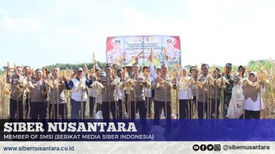 Polres Kediri Kota bersama Warga Tani Panen Raya Jagung, Wujud Nyata Dukung Swasembada Pangan