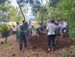Babinsa Taman Bersama Warga Binaan Ikut Takziah