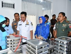 Bupati Bersama Dandim 0822 Resmikan SPPG Mitra Mandiri di Pujer