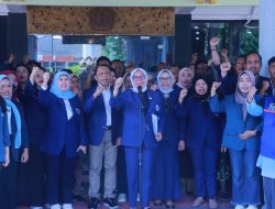 Serukan Persatuan dan Perdamaian, Unitomo “Mahasiswa Garda Depan Demokrasi”