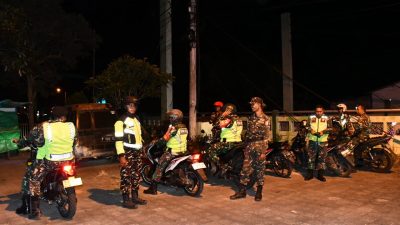 TNI dan Banser Kompak Jaga Bondowoso, Patroli Malam Hangatkan Suasana Pujasera