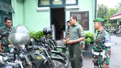 Cek Kesiapan, Kasrem 083/Bdj Pimpin Verifikasi dan Apel Gelar Kendaraan di Makodim 0822 Bondowoso