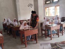 Babinsa Cindogo Kawal Penyaluran MBG di MA Nurul Ulum