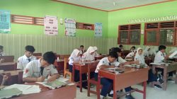 MBG Datang, Murid SMPN 2 Tapen Senang. Semangat Baru Memenuhi Lingkungan Sekolah