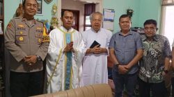 Tebar Damai Natal, Waka Polres Bondowoso Kompol I Gede Suartika Sapa Umat Katolik