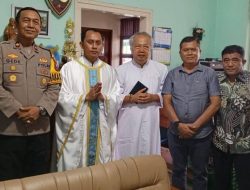 Tebar Damai Natal, Waka Polres Bondowoso Kompol I Gede Suartika Sapa Umat Katolik