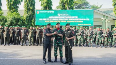 Kolonel Inf Rinto Wijaya  Danbrigif TP 28/BF Menerima Alih Kodal Yonif TP 822/SM