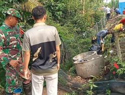 Tindaklanjuti Instruksi Presiden Prabowo, Babinsa Tapen Bersama SPPG Tapen Bersih-bersih di Halaman Dapur MBG