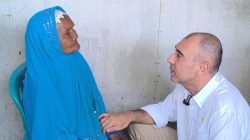 Nasim Khan Terharu Saat Kunjungi Nenek Sahwi Penerima Program Listrik Gratis di Desa Tapen