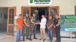 Dukung Ruang Terbuka Hijau, Perhutani KPH Bondowoso Serahkan Bibit Buah ke Subdenpom