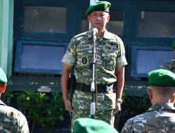 Kasdim Pimpin Upacara, Puluhan Personel Kodim 0822 Bondowoso Terima Kenaikan Pangkat