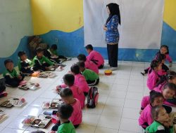 Ceria, 46 Siswa TK Dharma Wanita Terima MBG dari SPPG Gunung Anyar