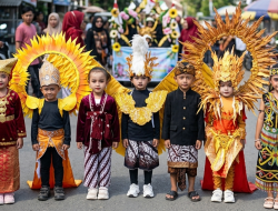 Bikin Gemes, Murid TK PGRI 01 dan KB Permata Hati Tampil Gunakan Pakaian Adat