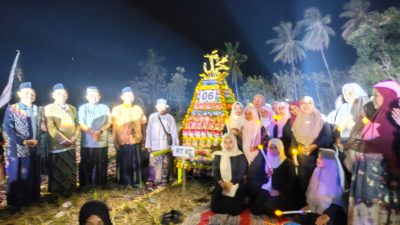 Pawai Ancak Agung Desa Klampokan Meriah, Kades Denis “Bukti Cinta Kepada Nabi Muhammad”