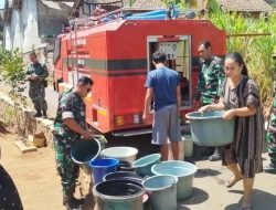 Kodim 0822 Bondowoso Salurkan Bantuan Air Bersih di Desa Purnama