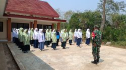 Tanamkan Jiwa Nasionalisme dan Cegah Bullying, Babinsa Koramil 0822/02 Curahdami Edukasi Siswa MTs dan SMKS Az-Zahro