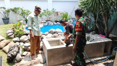 Komsos Humanis, Babinsa Badean Dorong Budidaya Ikan Koi
