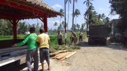 Jumat Bersih Jadi Bukti Nyata Kedekatan Babinsa dan Polri dengan Masyarakat Pujer